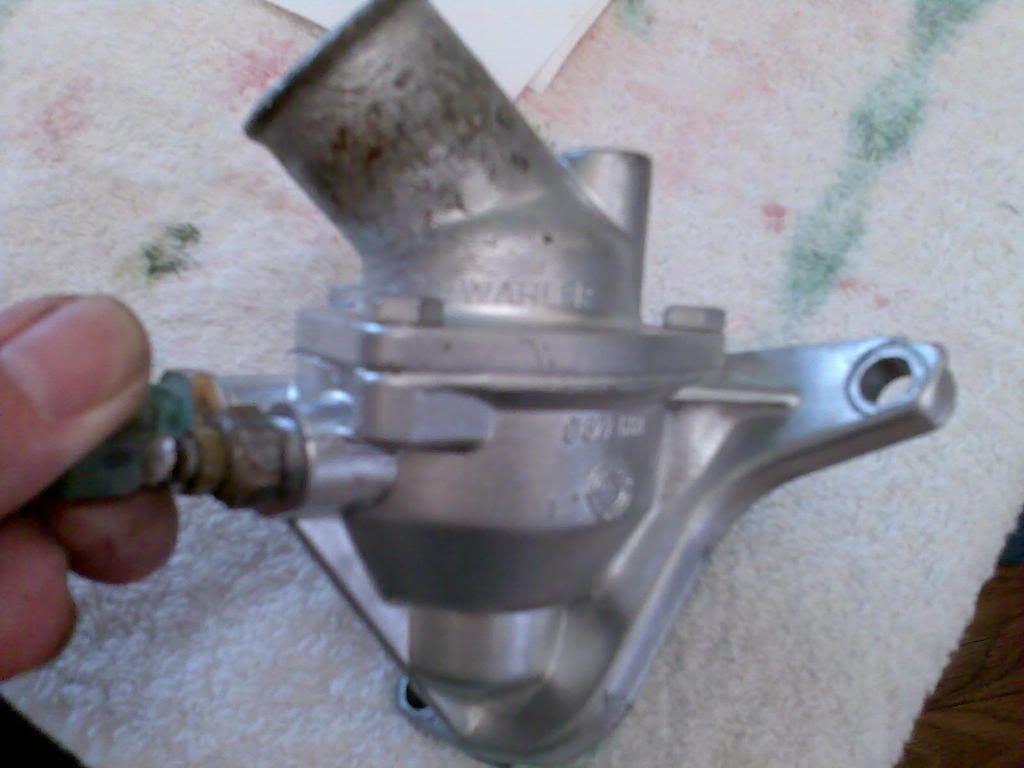 C20XE thermostat housing complete.