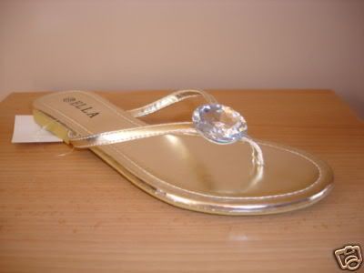 gold flip flops for wedding