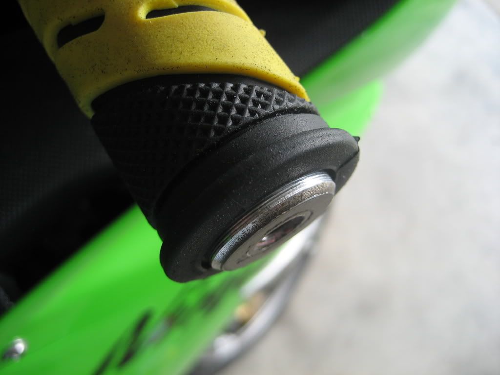 How To A Guide to Installing the Vista Cruise Throttle Lock Kawasaki