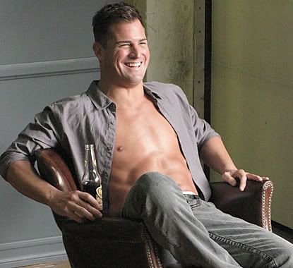 http://i254.photobucket.com/albums/hh117/bookgirl021/georgie/just%20george/TV%20Guide%20Sexiest/867BTS_Sexy_George_Eads.jpg