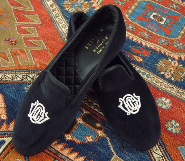 slippers-2.jpg