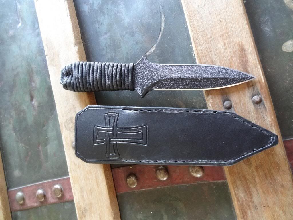 [Linked Image from i254.photobucket.com]